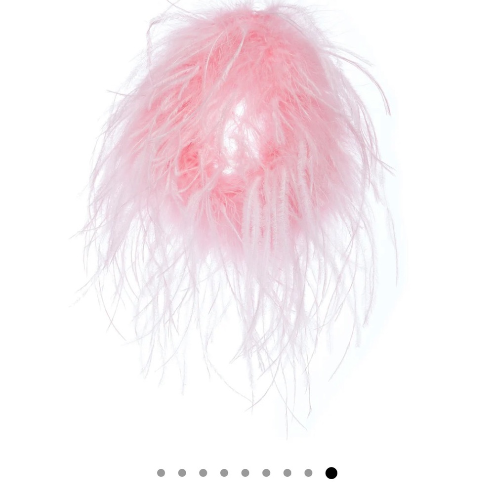 Elegant Pink Feather Cuff Robe - Picture 3 of 7